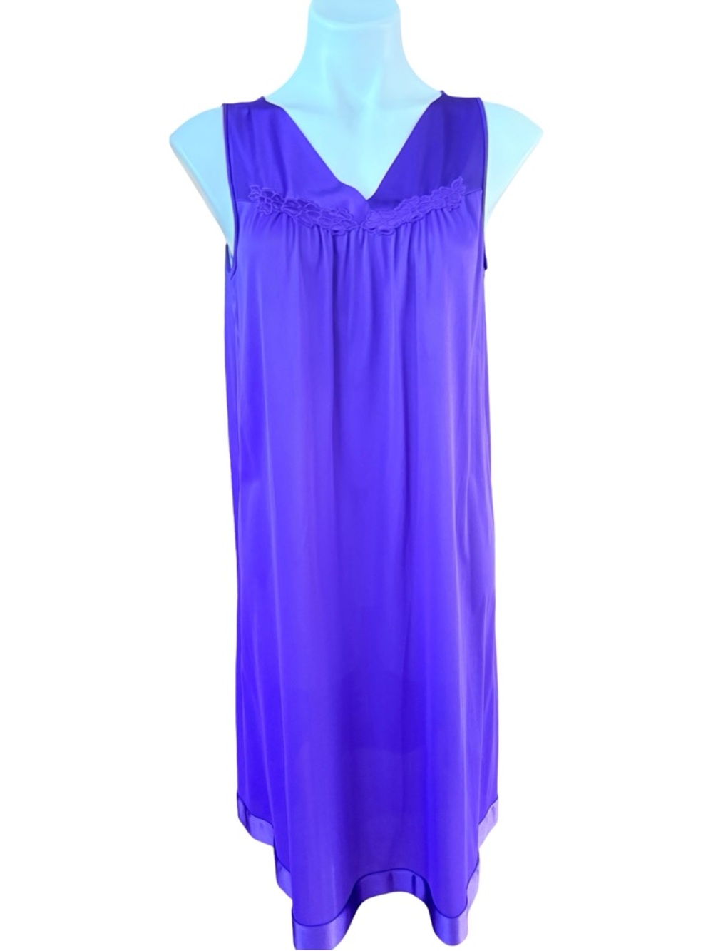Vanity Fair Vintage Purple Nylon Peignoir Set Robe + Nightgown Medium - Picture 7 of 14
